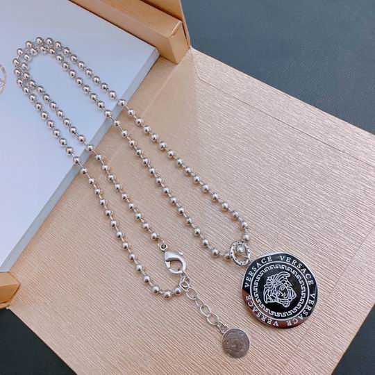 Versace necklace 12lyh163